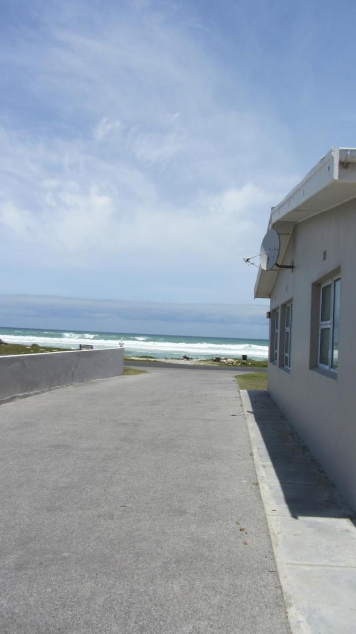 Swem Jannie Apartment Struisbaai Exterior foto